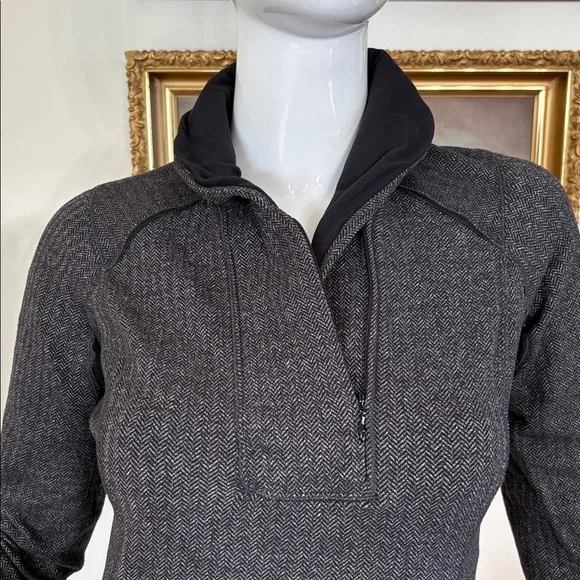 Lululemon Think Fast Pullover - Picture 10 of 16